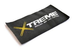 服裝輔料一站式解決方案 從哈倫褲定制到織嘜吊牌銷(xiāo)售